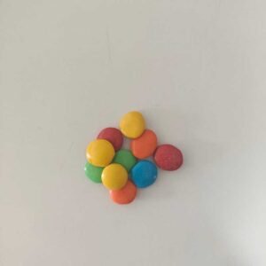 Lentejas de chocolate Arcor (Rocklets)